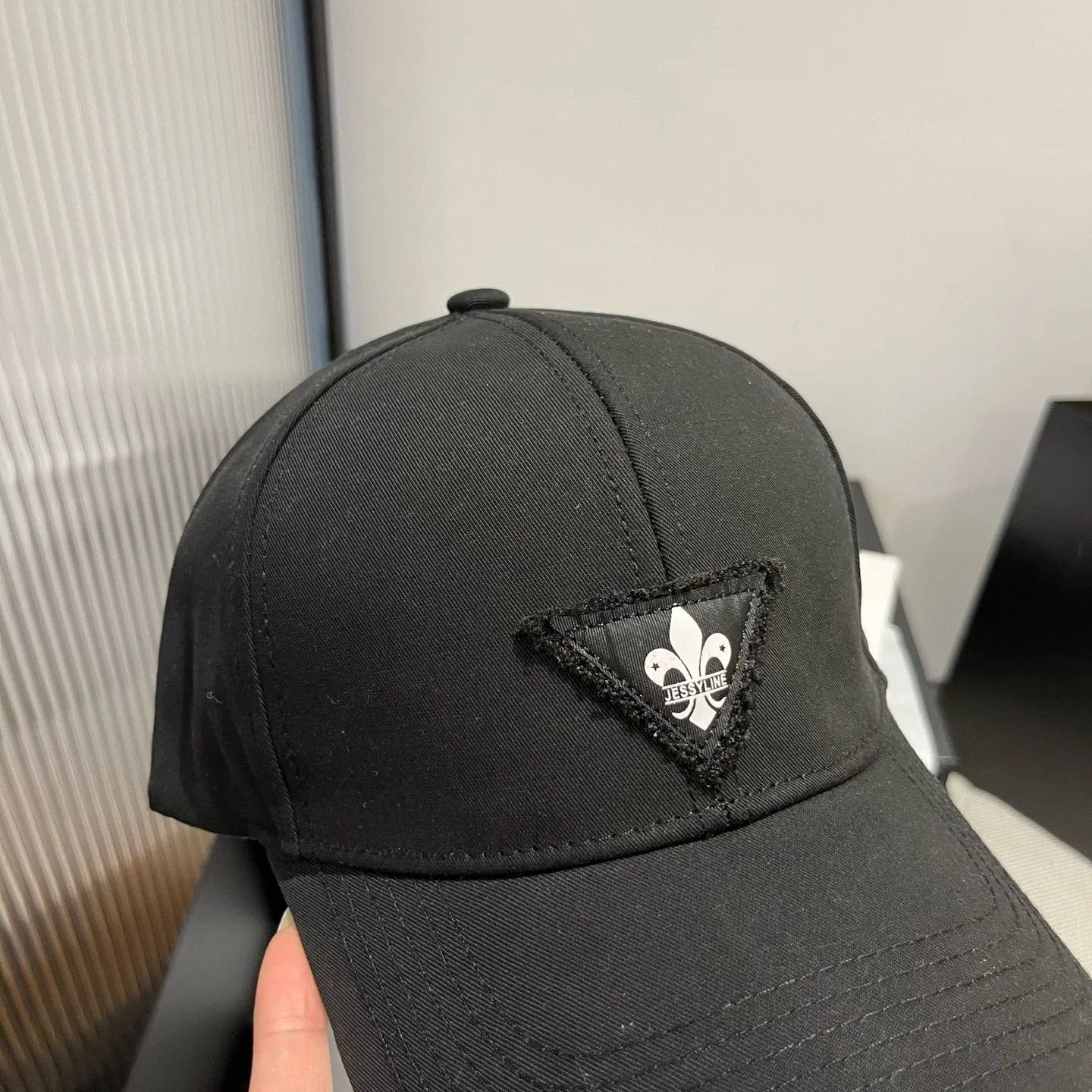 💰70¥ Crow hat, unisex, head circumference 57cm